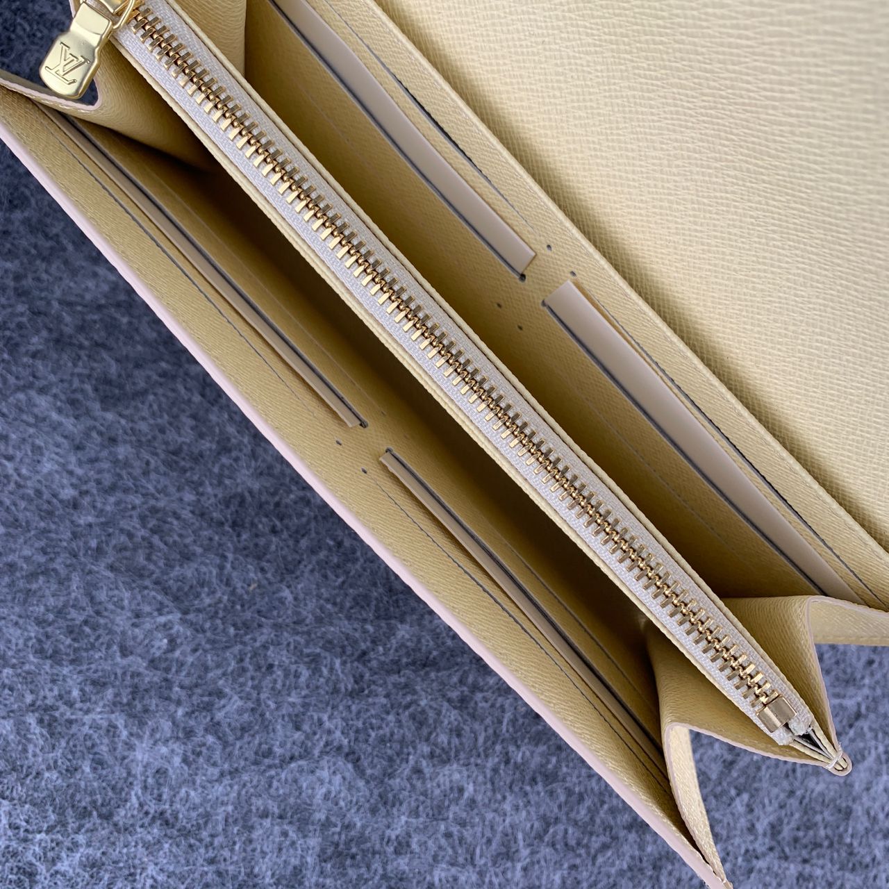 LV Sarah Damier Azur Wallet