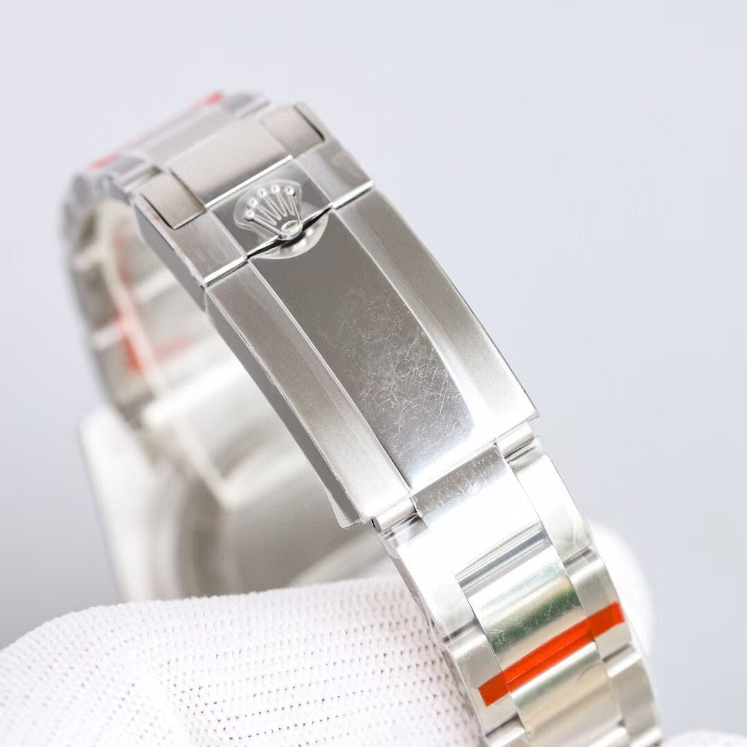 GMT II 41MM Watch