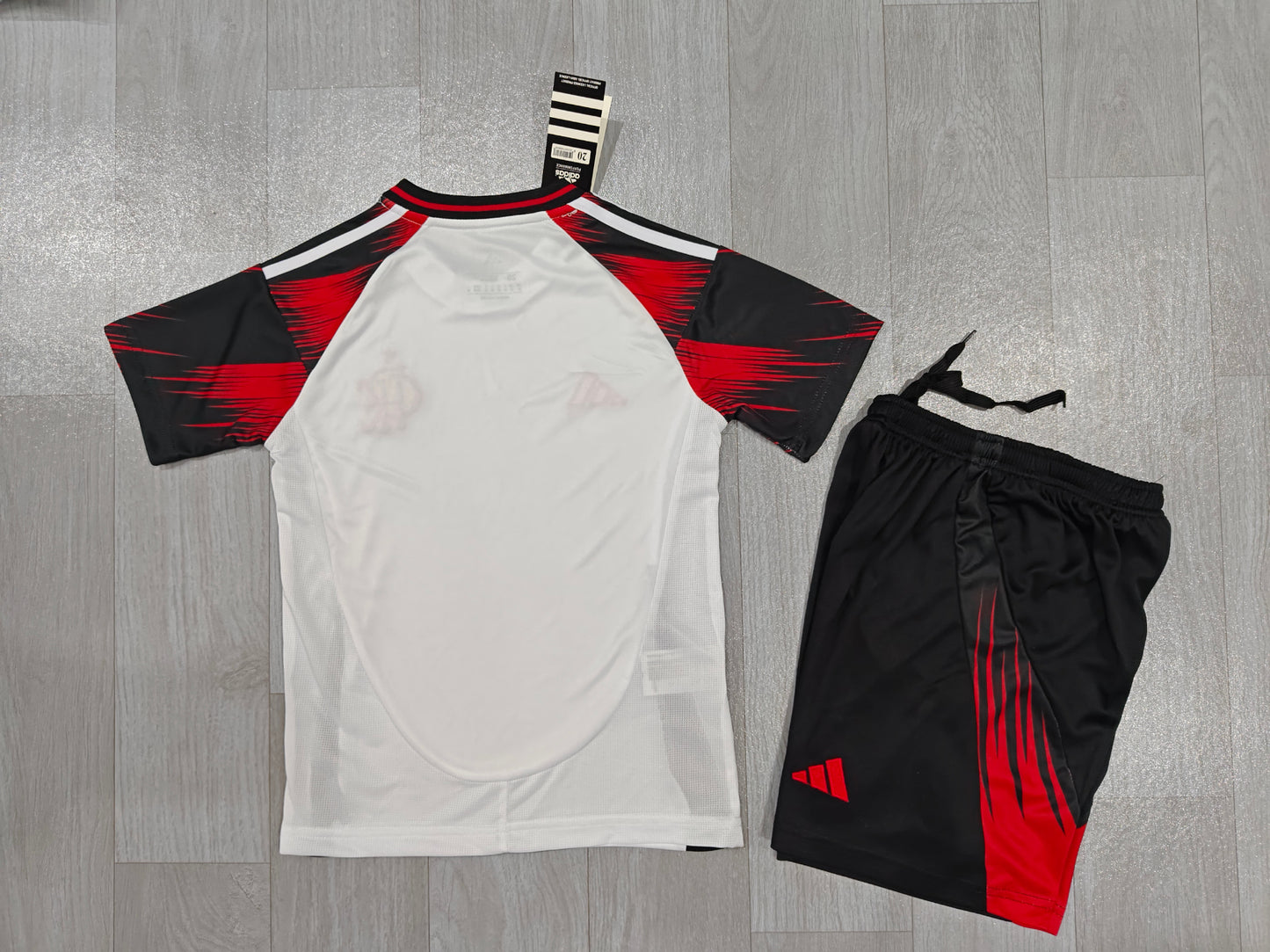KIDS CR Flamengo 2025/26 Away Kit (Jersey & Shorts Set)