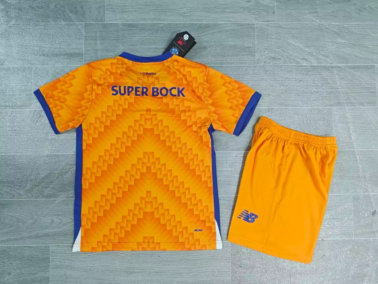 KIDS FC Porto Third Kit (Jersey & Shorts Set)