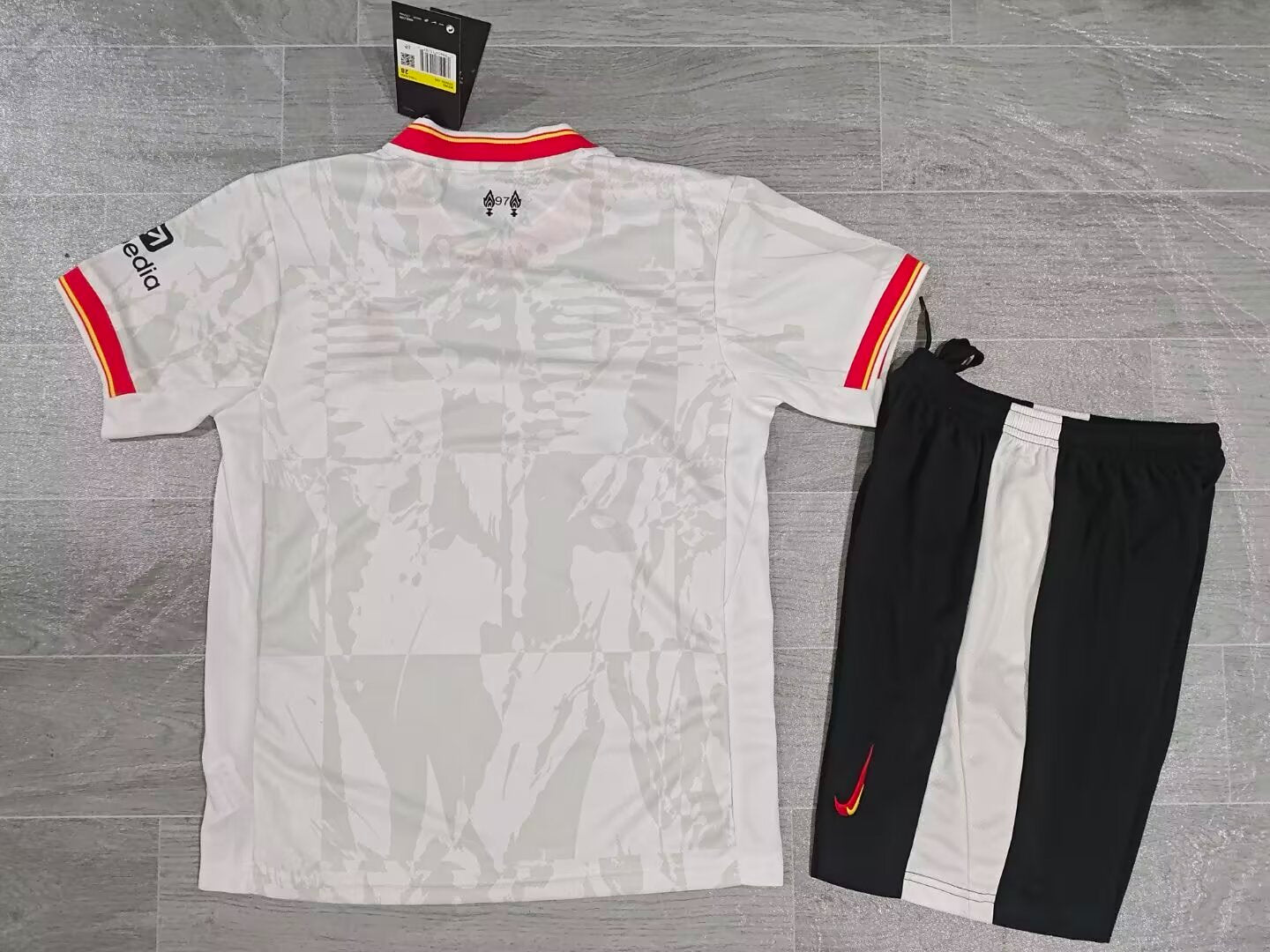 KIDS Liverpool FC Away Kit (Jersey & Shorts Set)