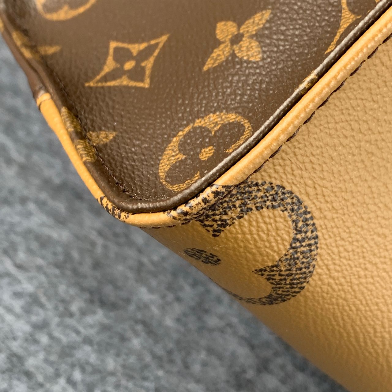 LV ONTHEGO GM GIANT REVERSE BROWN