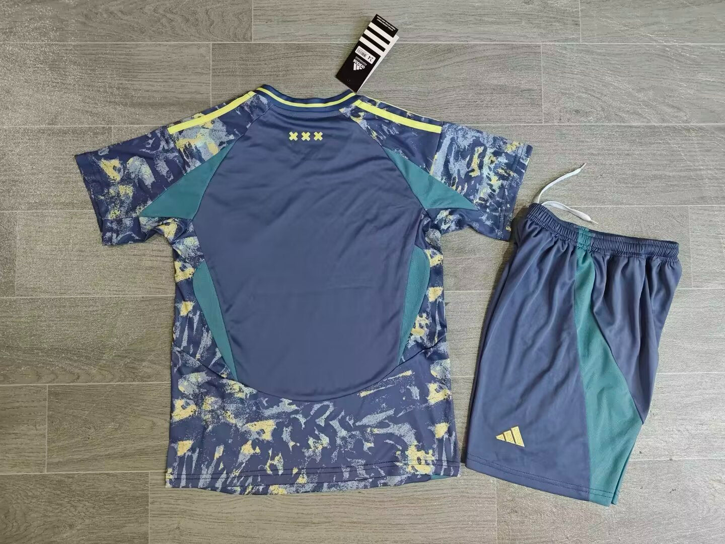 KIDS Adidas AFC Ajax 2024/25 Away Replica Kit (Kids' Set: Jersey + Shorts)