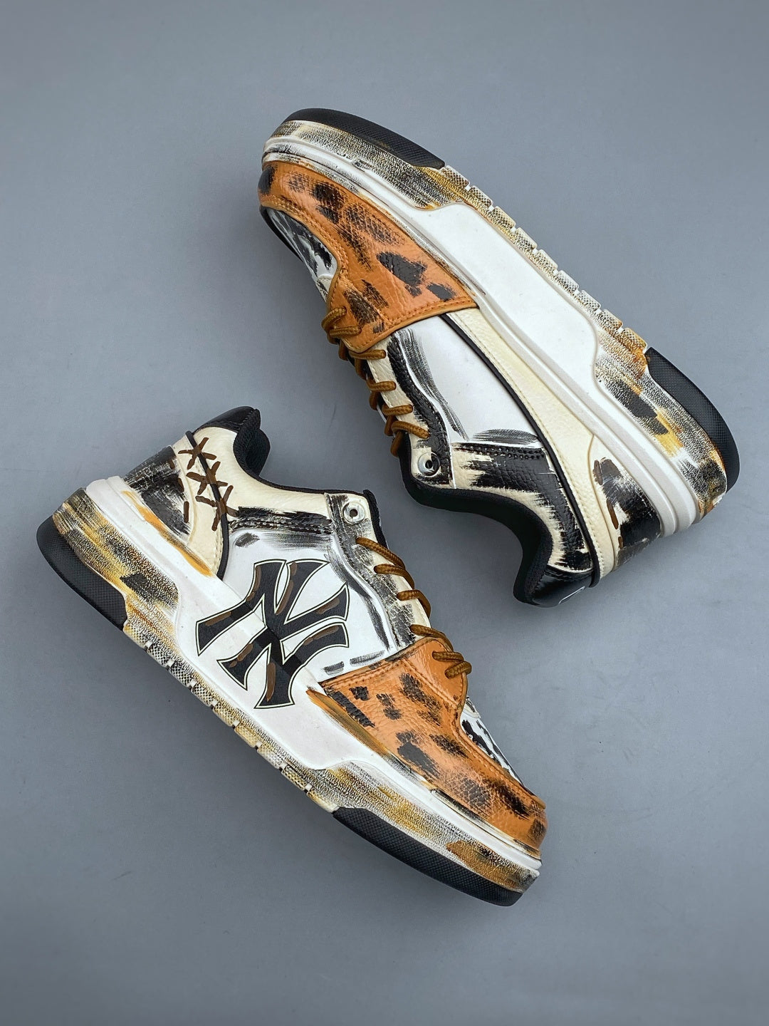 MLB New York Yankees Chunky Liner "Leopard Print Distressed" Custom Sneakers