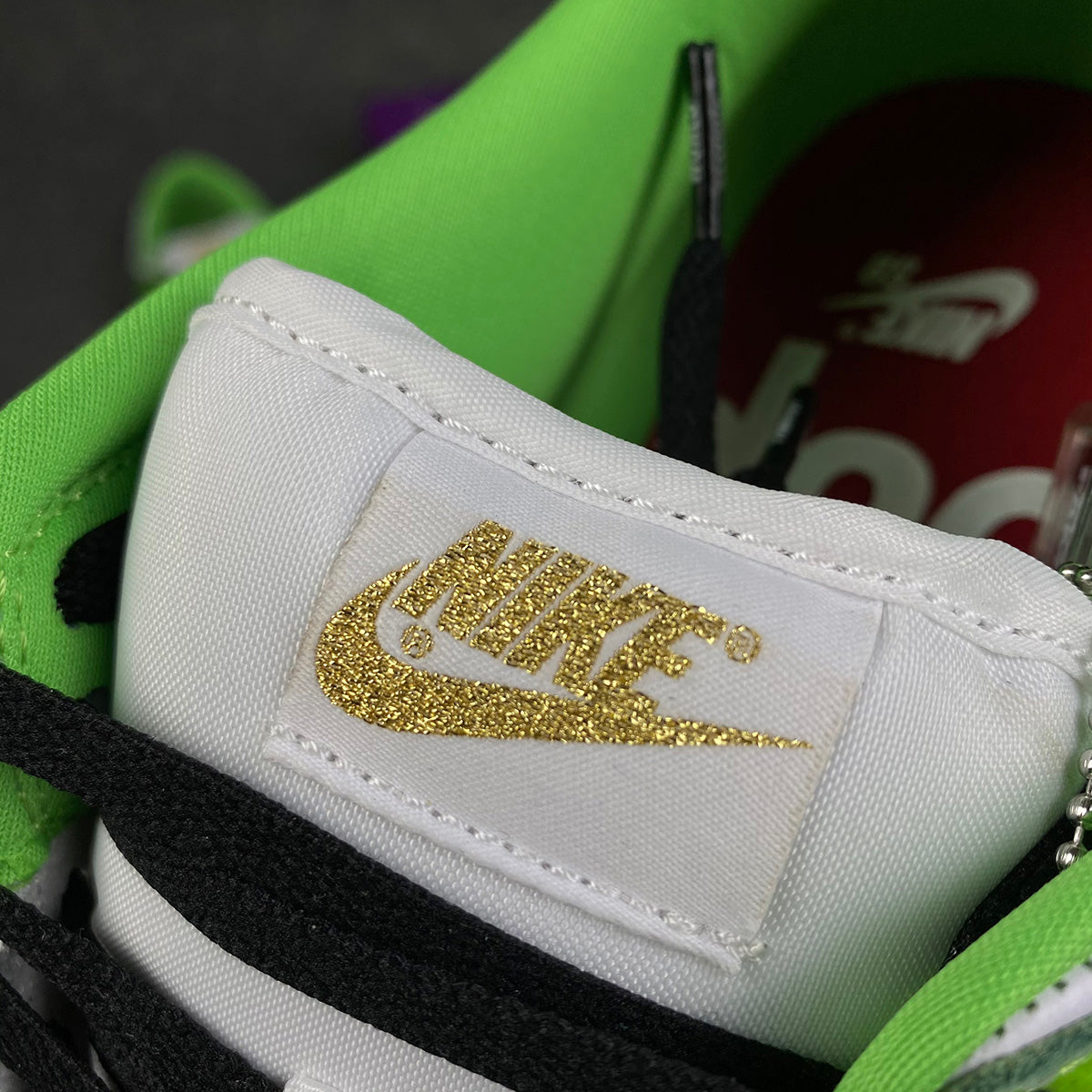 Supreme x Dunk Low OG SB QS 'Mean Green'