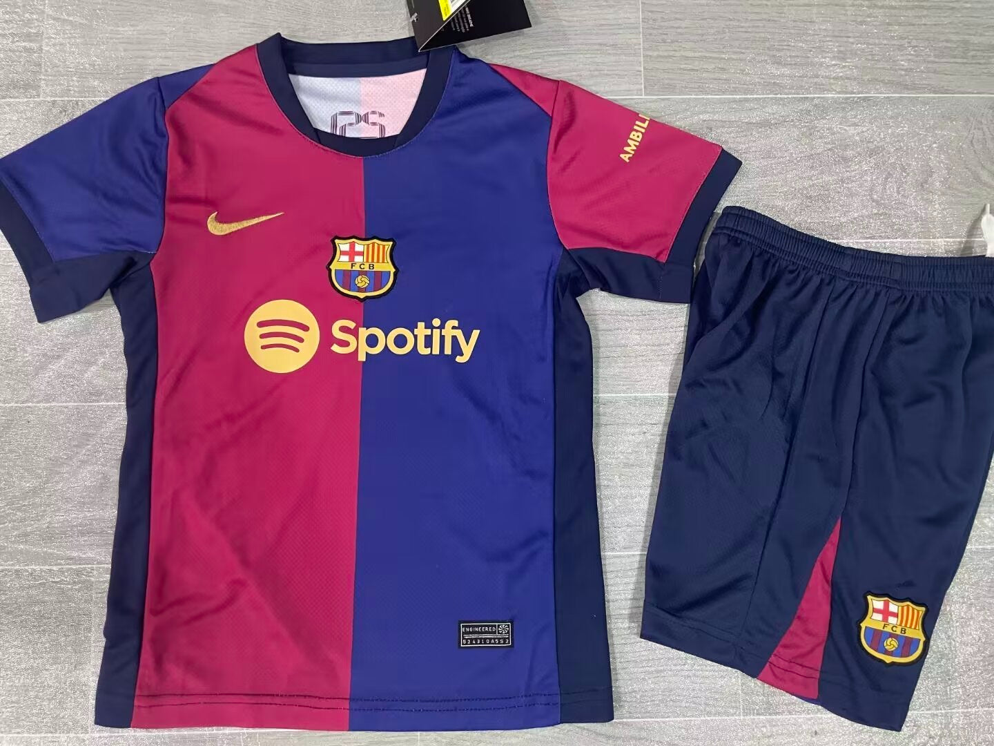 Arsenal FC Away Kit (Jersey & Shorts Set)