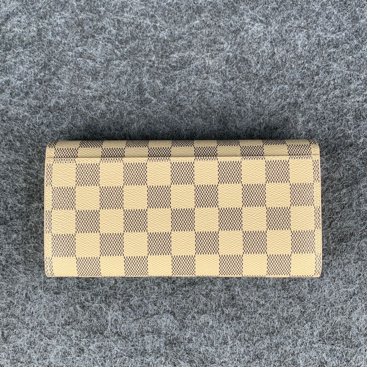 LV Sarah Damier Azur Wallet