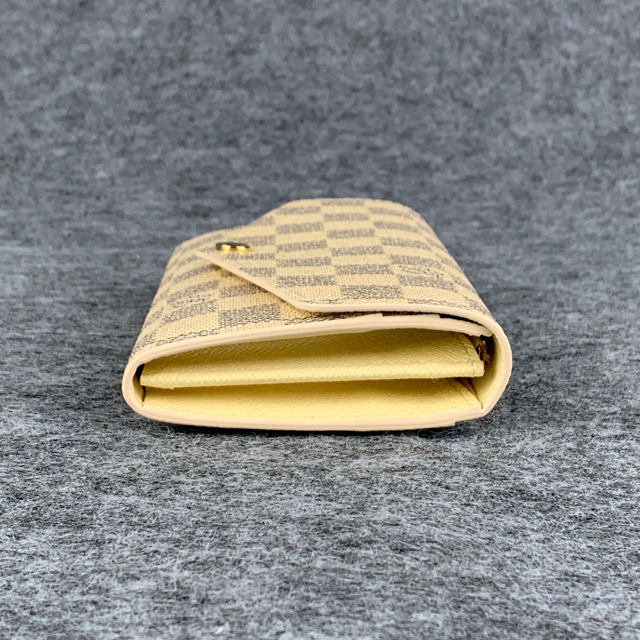 LV Sarah Damier Azur Wallet