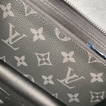 LV Horizontal Zippy Wallet 'Black'