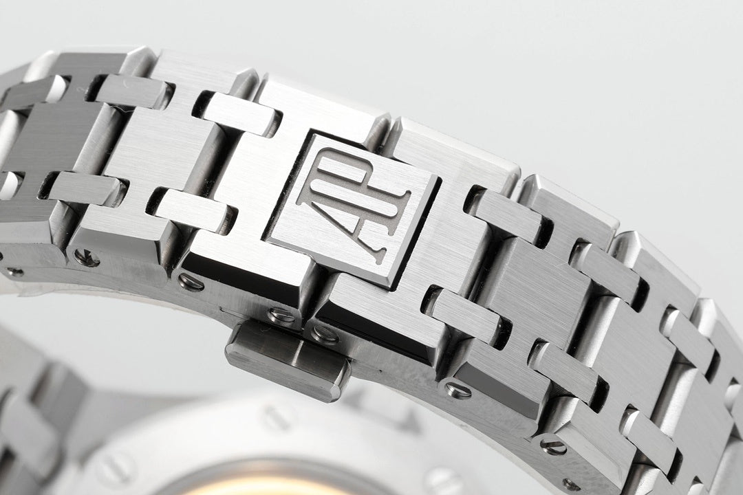 Royal Oak 15500ST Silver Dial Watch