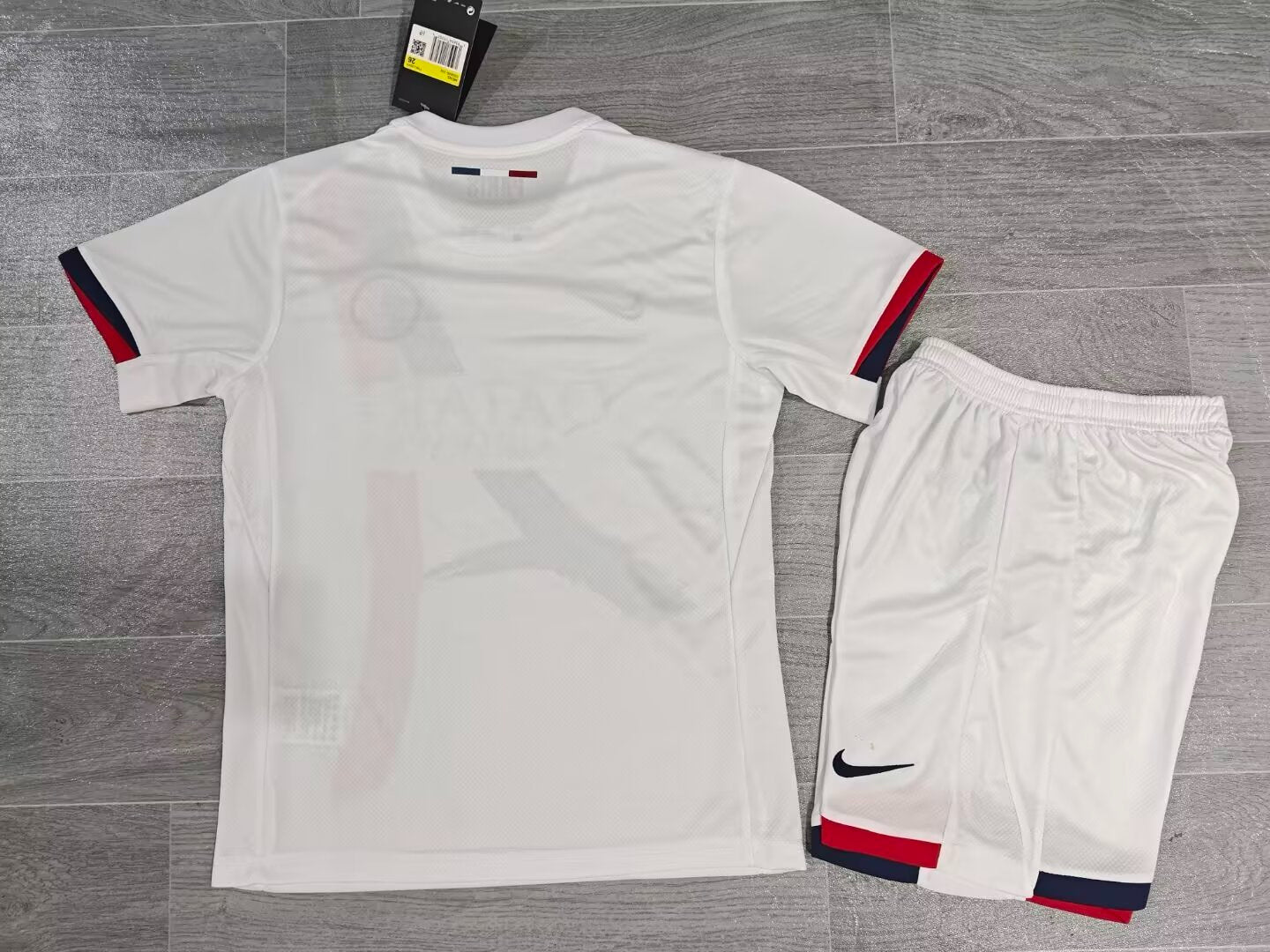 KIDS Paris Saint-Germain Away Kit (Jersey & Shorts Set)