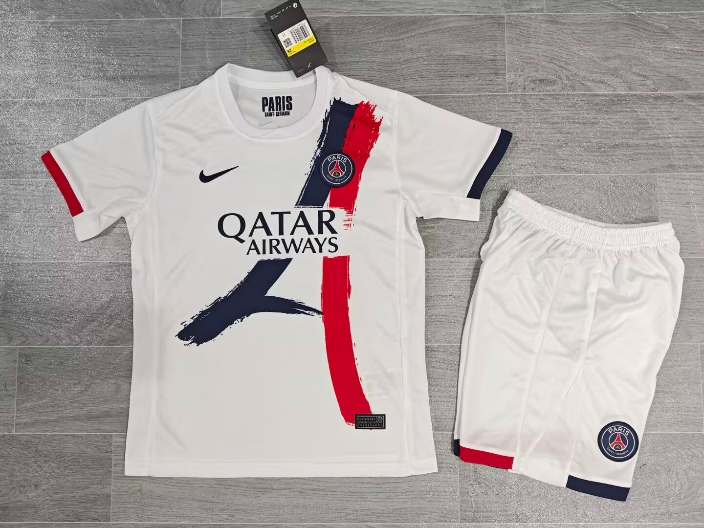 KIDS Paris Saint-Germain Away Kit (Jersey & Shorts Set)