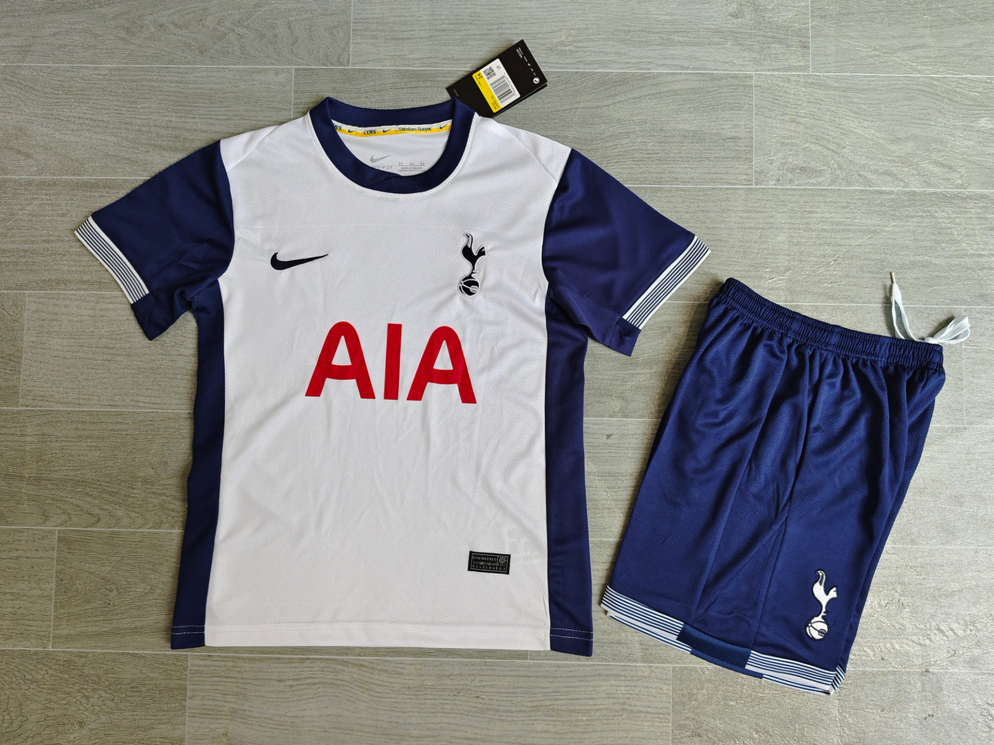 KIDS Tottenham Hotspur 2024/25 Home Football Kit Set (Jersey + Shorts)