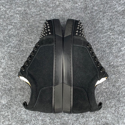Christian Louboutin Louis Junior Spikes 'Black
