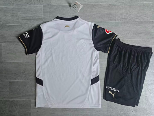 KIDS Valencia CF Home Kit (Jersey & Shorts Set)