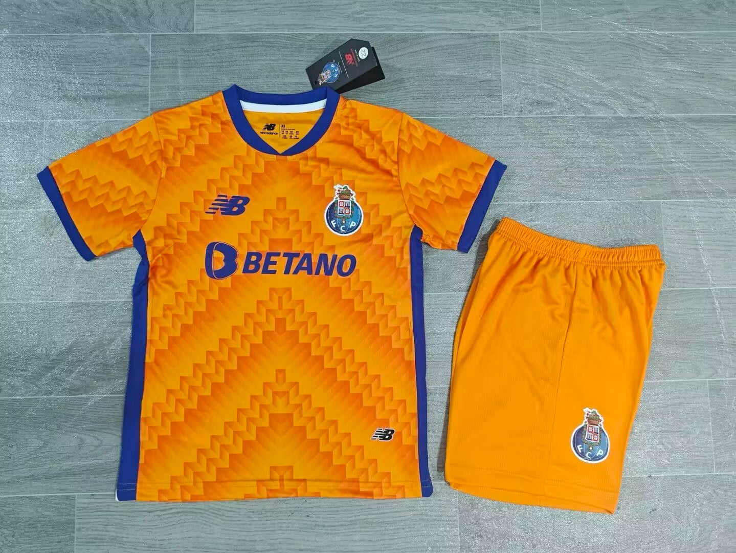 KIDS FC Porto Third Kit (Jersey & Shorts Set)