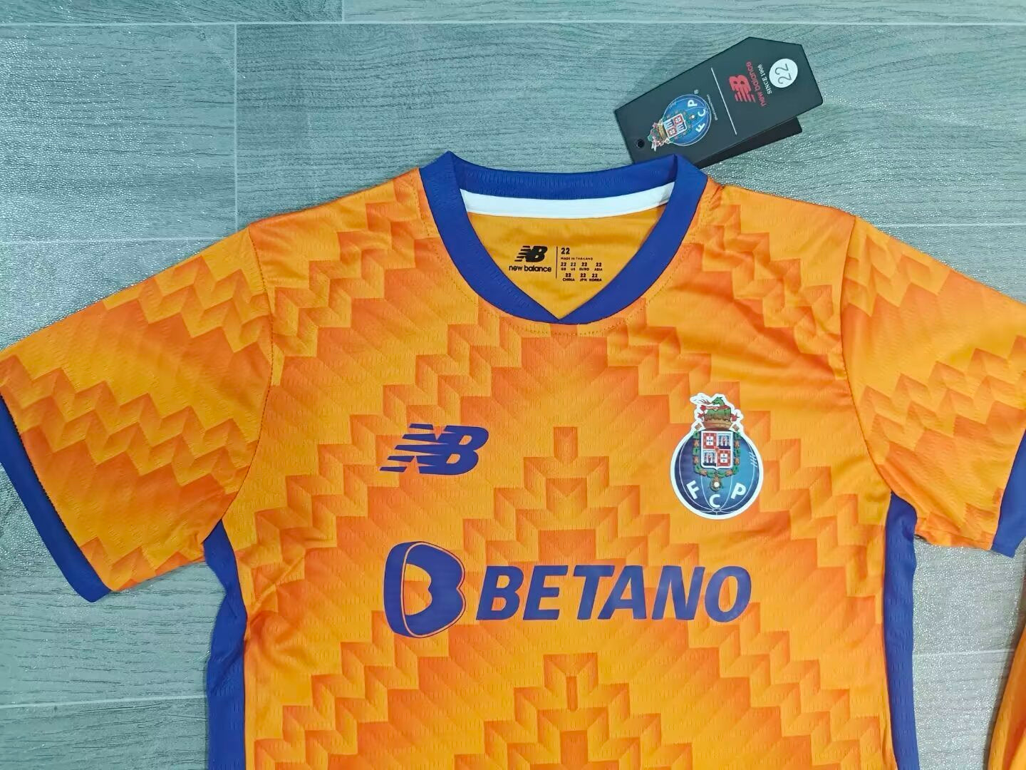 KIDS FC Porto Third Kit (Jersey & Shorts Set)