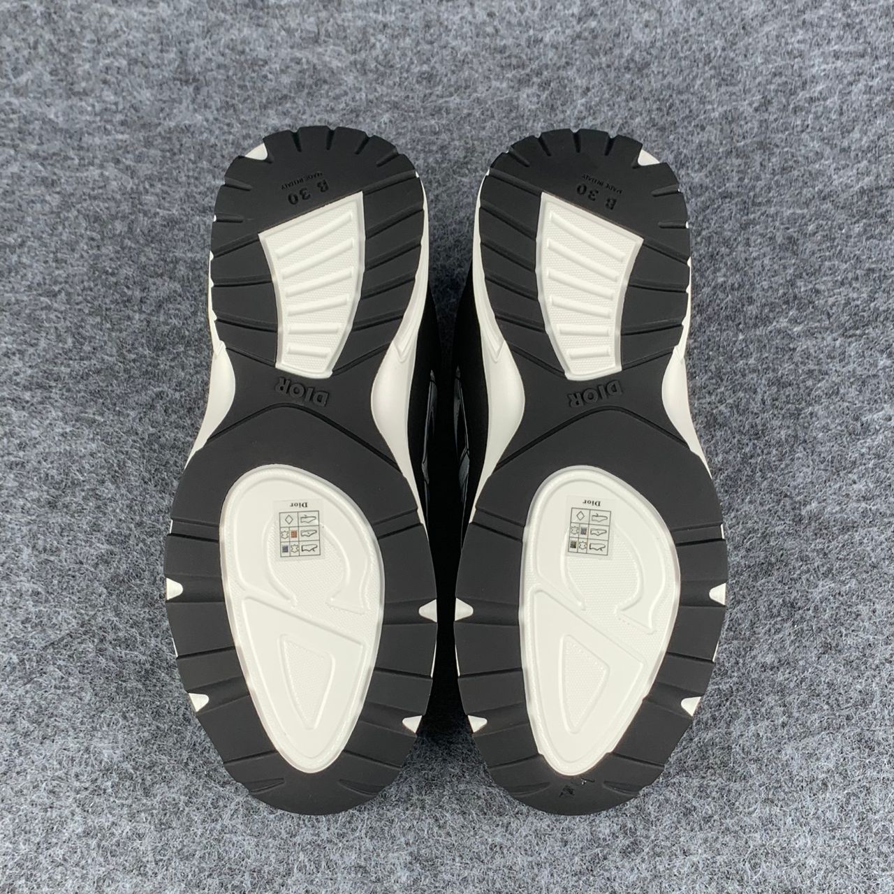 Dior B30 'Reflective CD30 'Black'