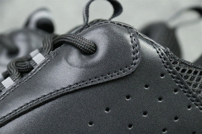 Dior B22 'Black White'