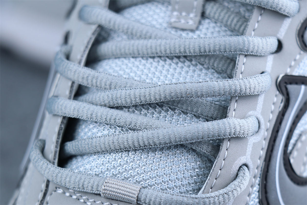 Dior B30 'Reflective CD30 Grey'