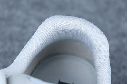 Dior B30 'Reflective CD30 Grey'