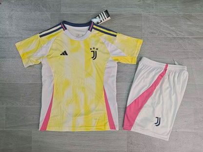 KIDS Juventus Away Kit (Jersey & Shorts Set)