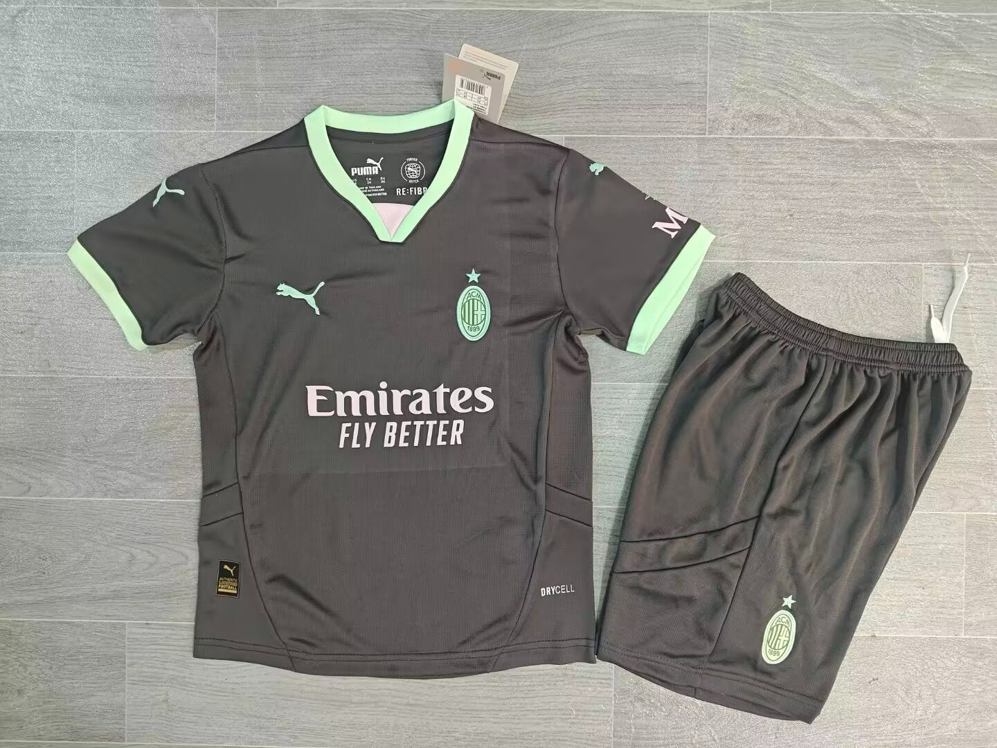 KIDS AC Milan Third Kit (Jersey & Shorts Set)