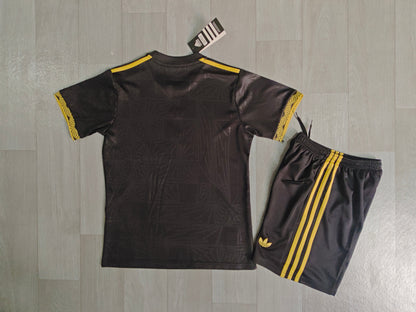 Mexico National Team “México de Oro” Special Edition Kit (Jersey & Shorts Set)