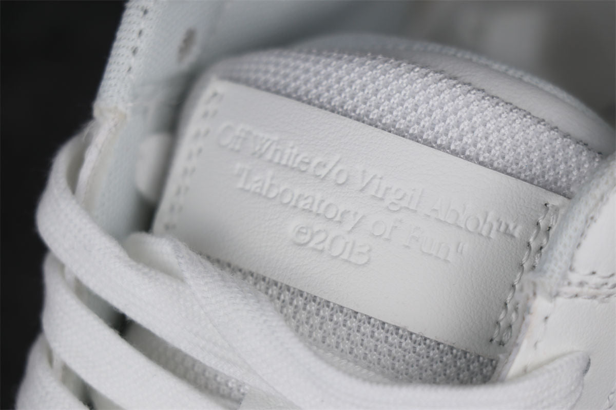 Off-White Out of Office 'White Light Pink'