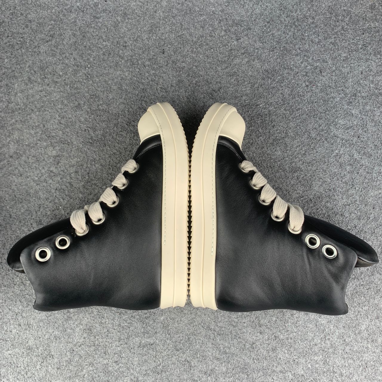 Rick Owens Luxor Jumbo Lace Padded Sneaker 'Black Milk