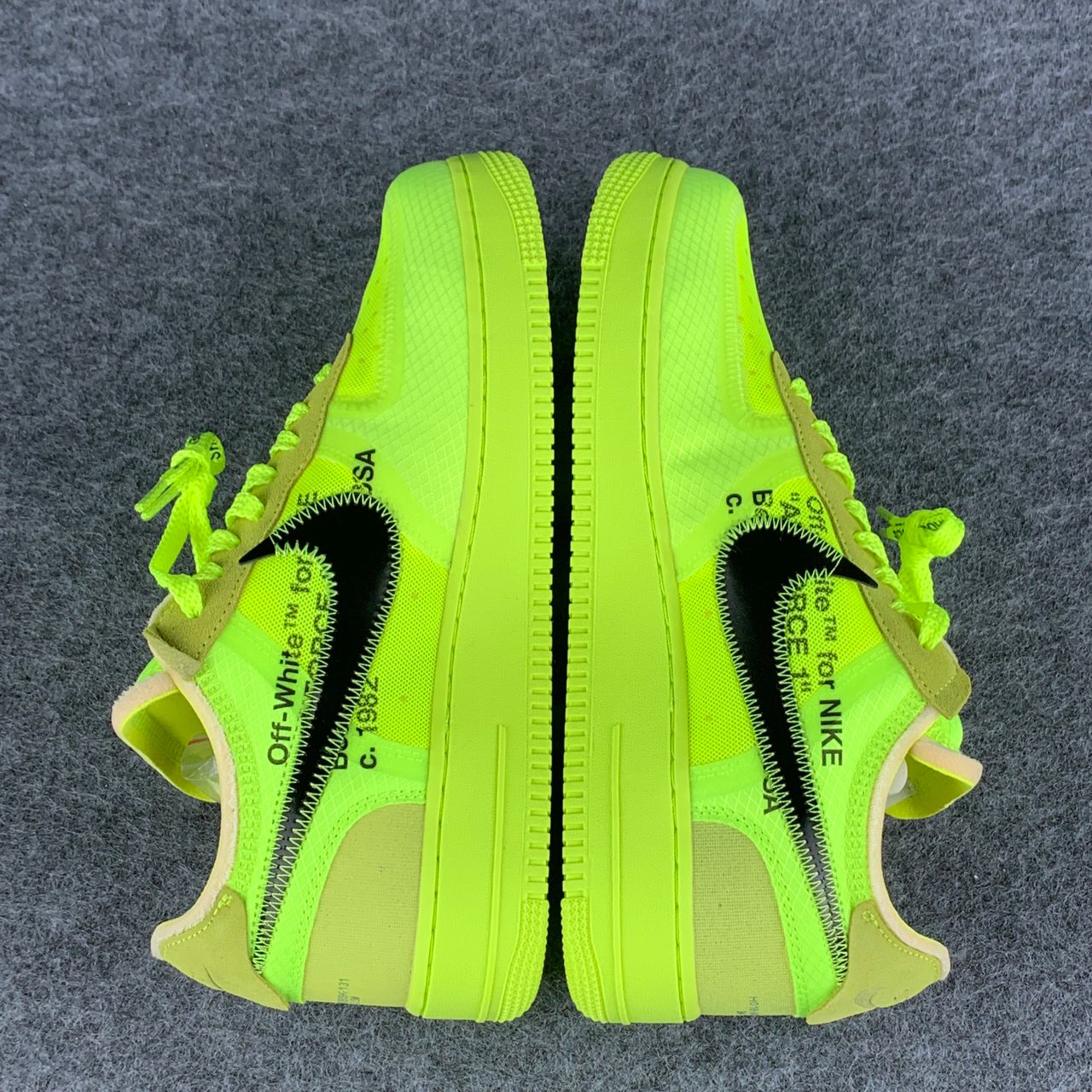 Off-White x Air Force 1 Low 'Volt'