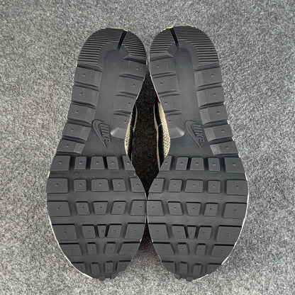 sacai x VaporWaffle SP 'Villain Red'