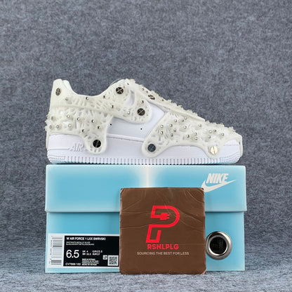 Swarovski x Nike Wmns Air Force 1 LXX 'White'
