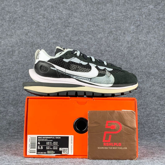 Sacai x VaporWaffle 'Black White'
