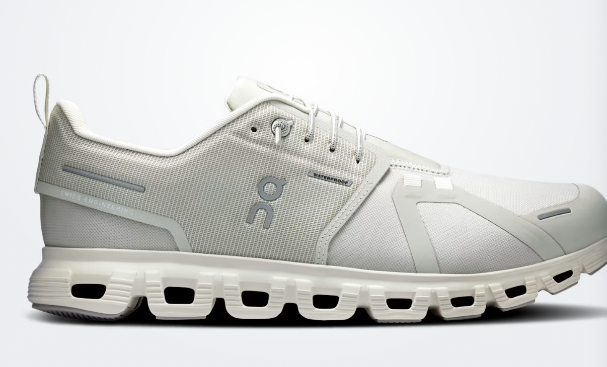 Men's On Running Shoes Cloud 6 Waterproof