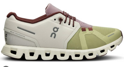 Women's On Running Shoes Cloud 5 (Clearance)