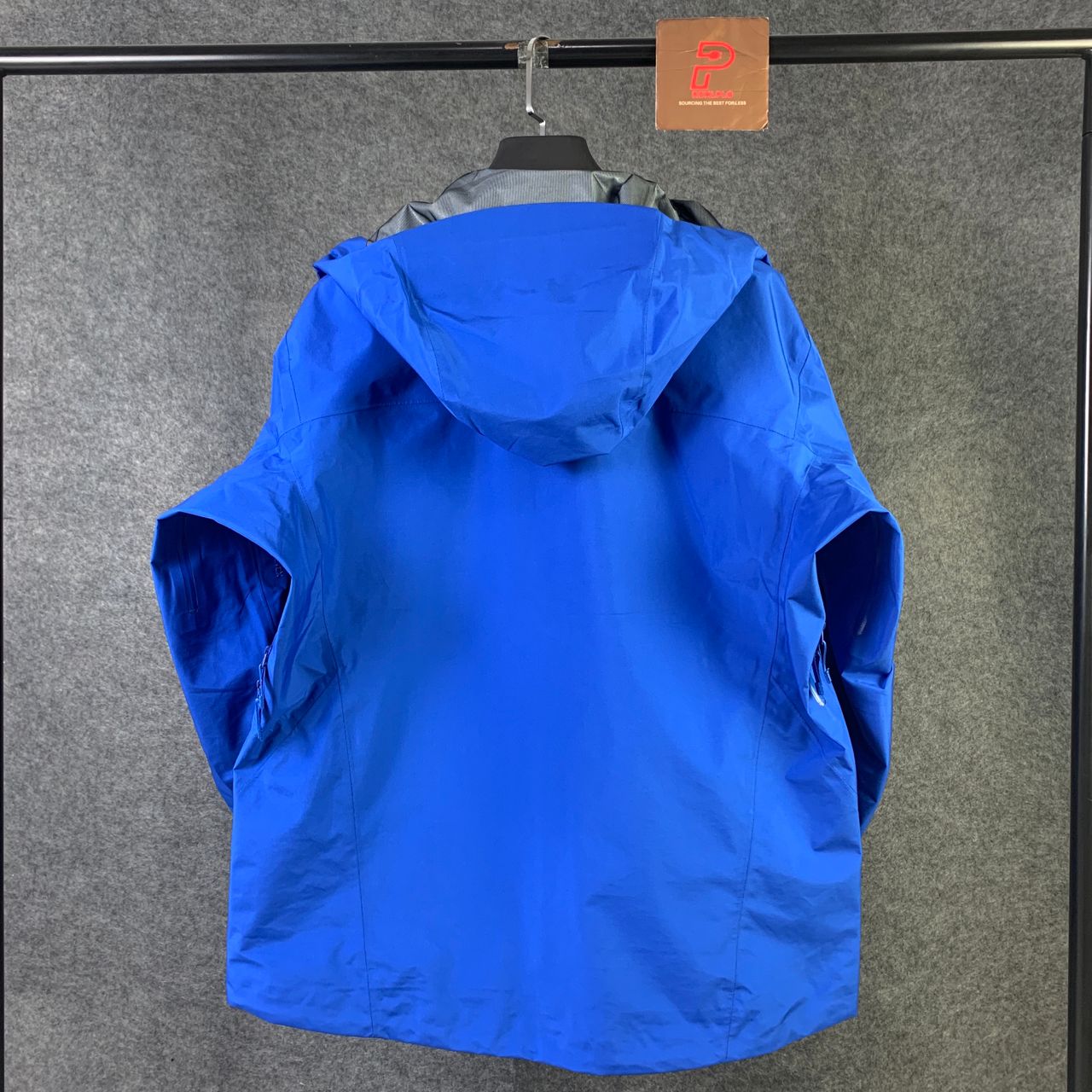 Arc'teryx Men's Beta Jacket 'Bright Blue'