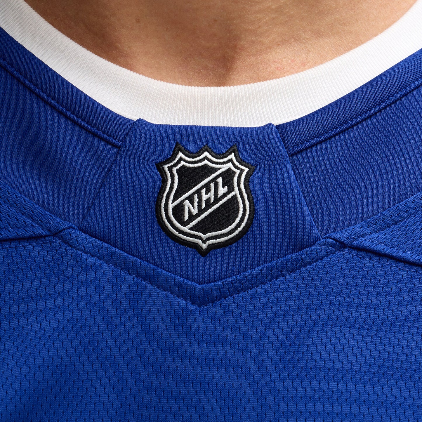 Vancouver Canucks Fanatics Home Team Breakaway Jersey - Blue