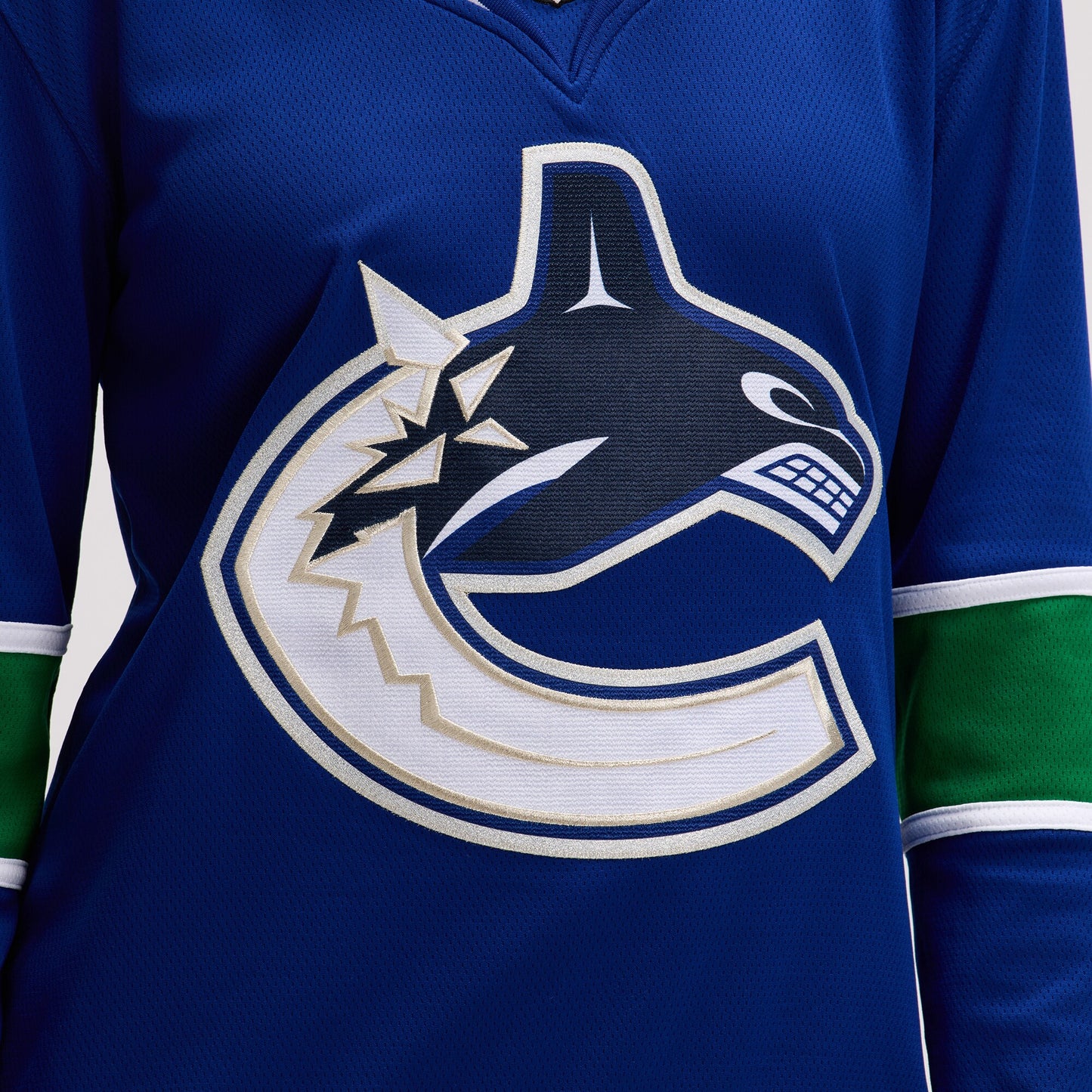Vancouver Canucks Fanatics Women's Premier Breakaway Jersey - Blue