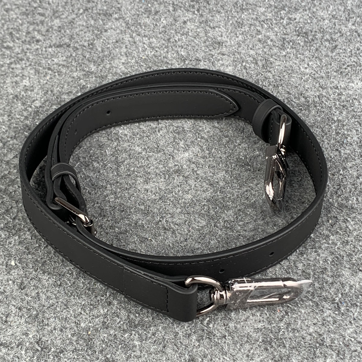LV KEEPALL BANDOULIERE  ECLIPSE 50