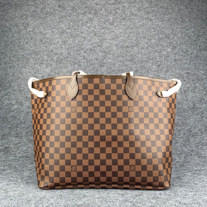 LV Neverfull GM (32x32x19 CM)