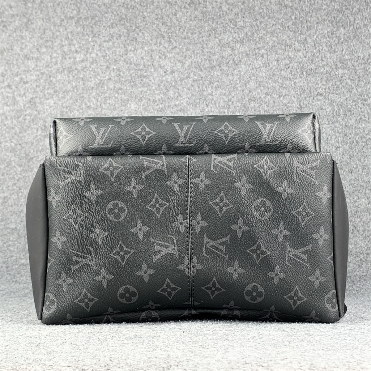 LV Discovery Backpack PM Bag