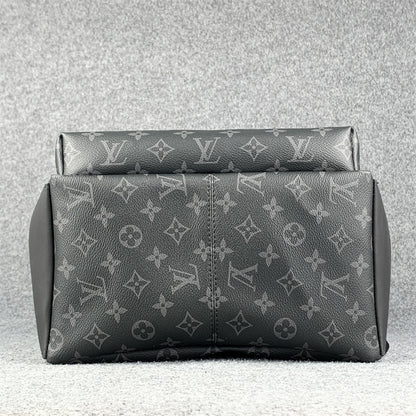 LV Discovery Backpack PM Bag
