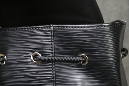 LV CHRISTOPHER BACKPACK EPI PM BLACK