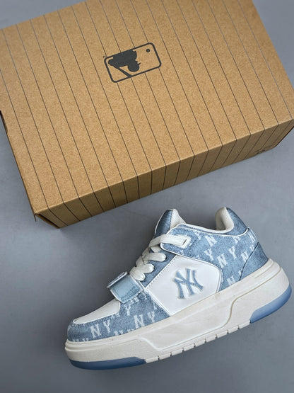 MLB New York Yankees Chunky Liner "Denim Monogram" Sneakers