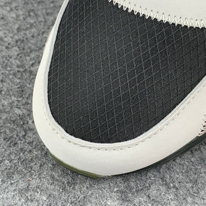 Off-White x Air Max 90 Sample