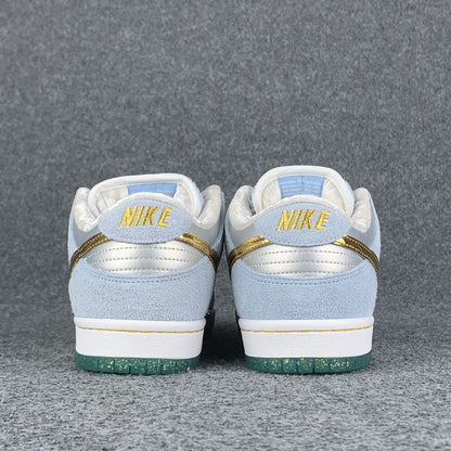 Sean Cliver x Dunk Low SB 'Holiday Special'