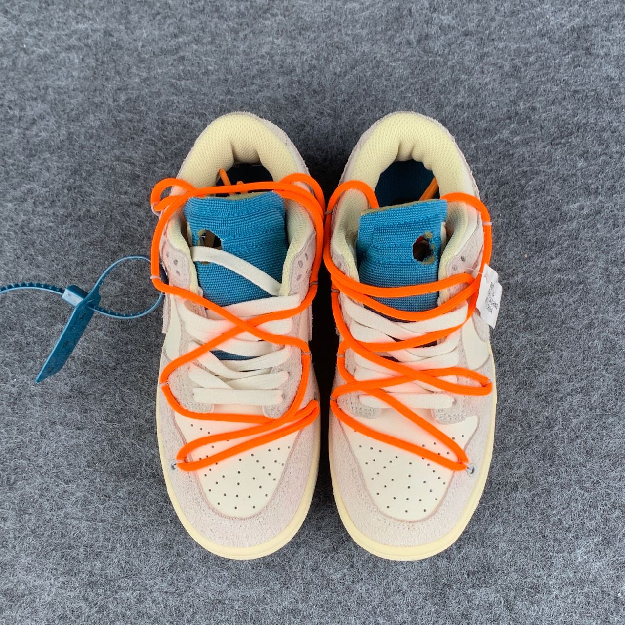 Off-White x Dunk Low 'Lot 19 of 50'