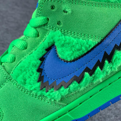 Grateful Dead x Dunk Low SB 'Green Bear'