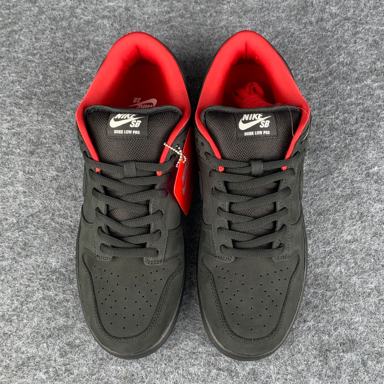 Supreme x Nike Dunk Low SB 'Black'